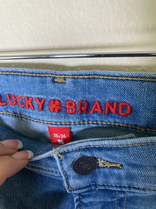 Lucky Brand 410 Athletic Straight Jeans 36x34 Light Wash Stretch Denim Men’s - Picture 3 of 11